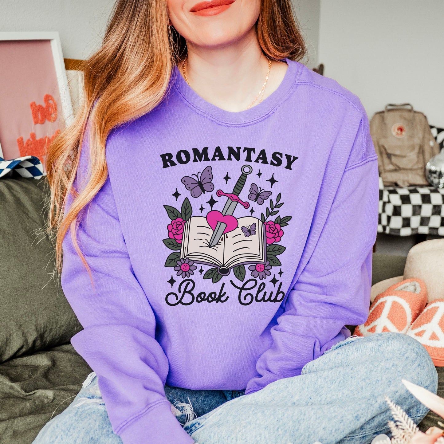Romantasy Book Club Comfort Colors Sweatshirt