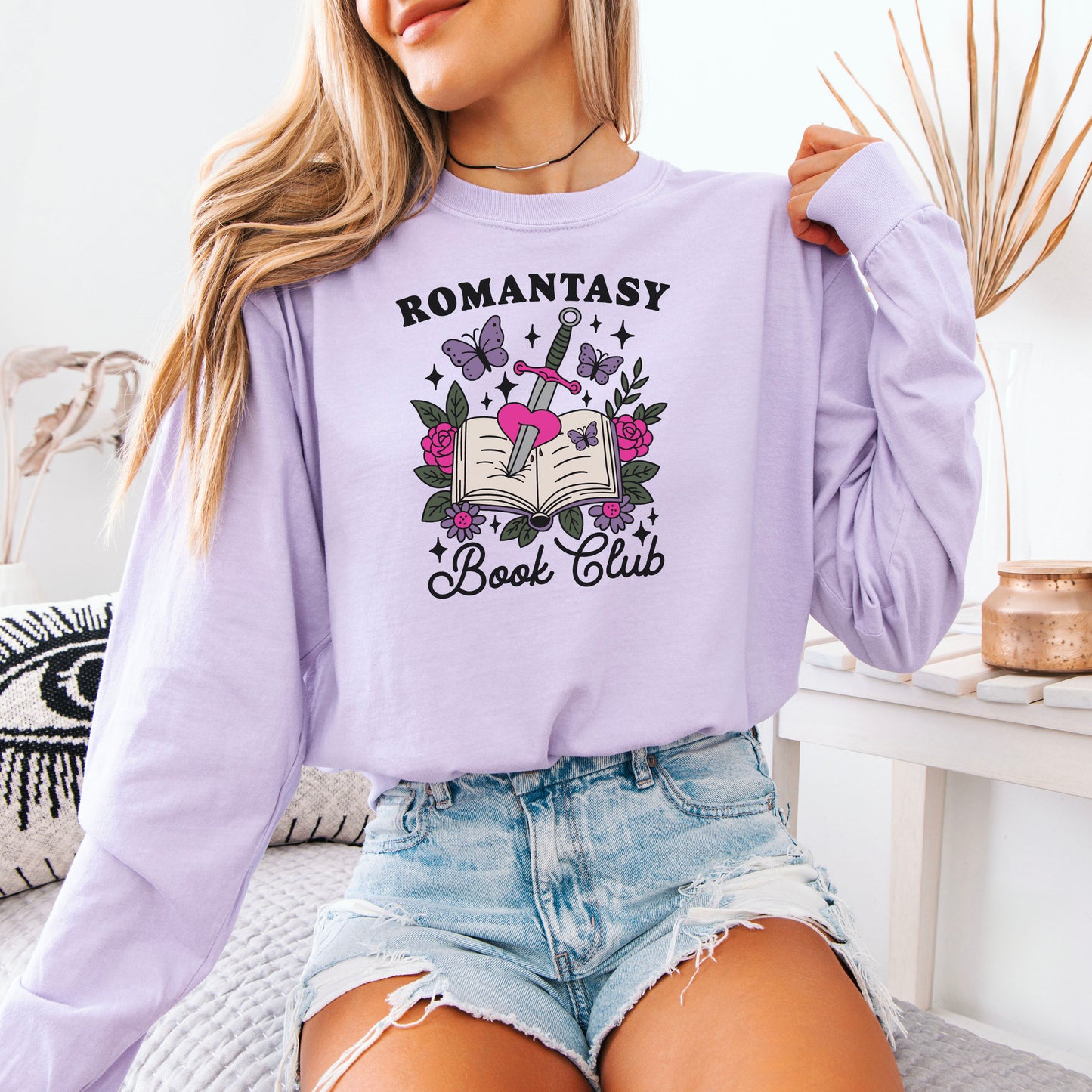 Romantasy Book Club Comfort Colors Long Sleeve Shirt