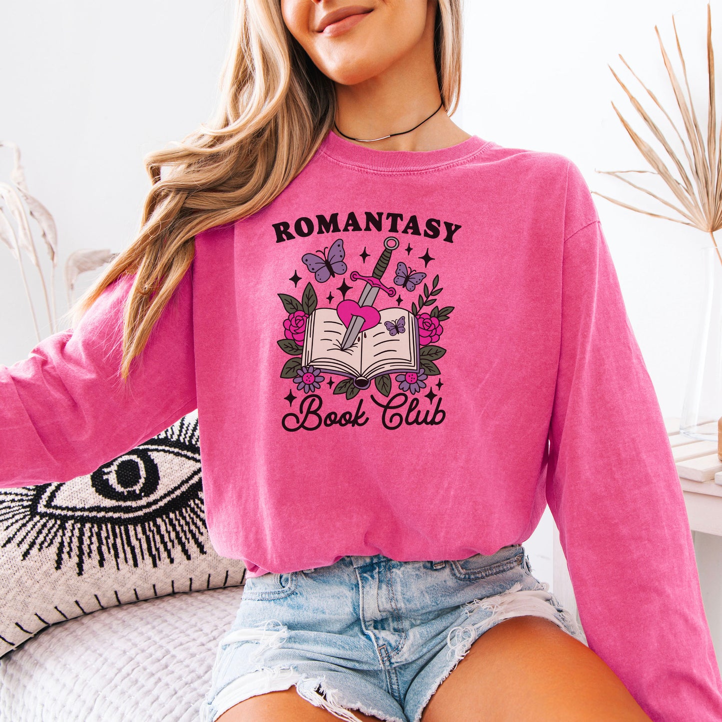 Romantasy Book Club Comfort Colors Long Sleeve Shirt