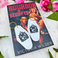 Romance Readers Motel Keychain | A Retro Bookish Accessory for Romance Novel Lovers