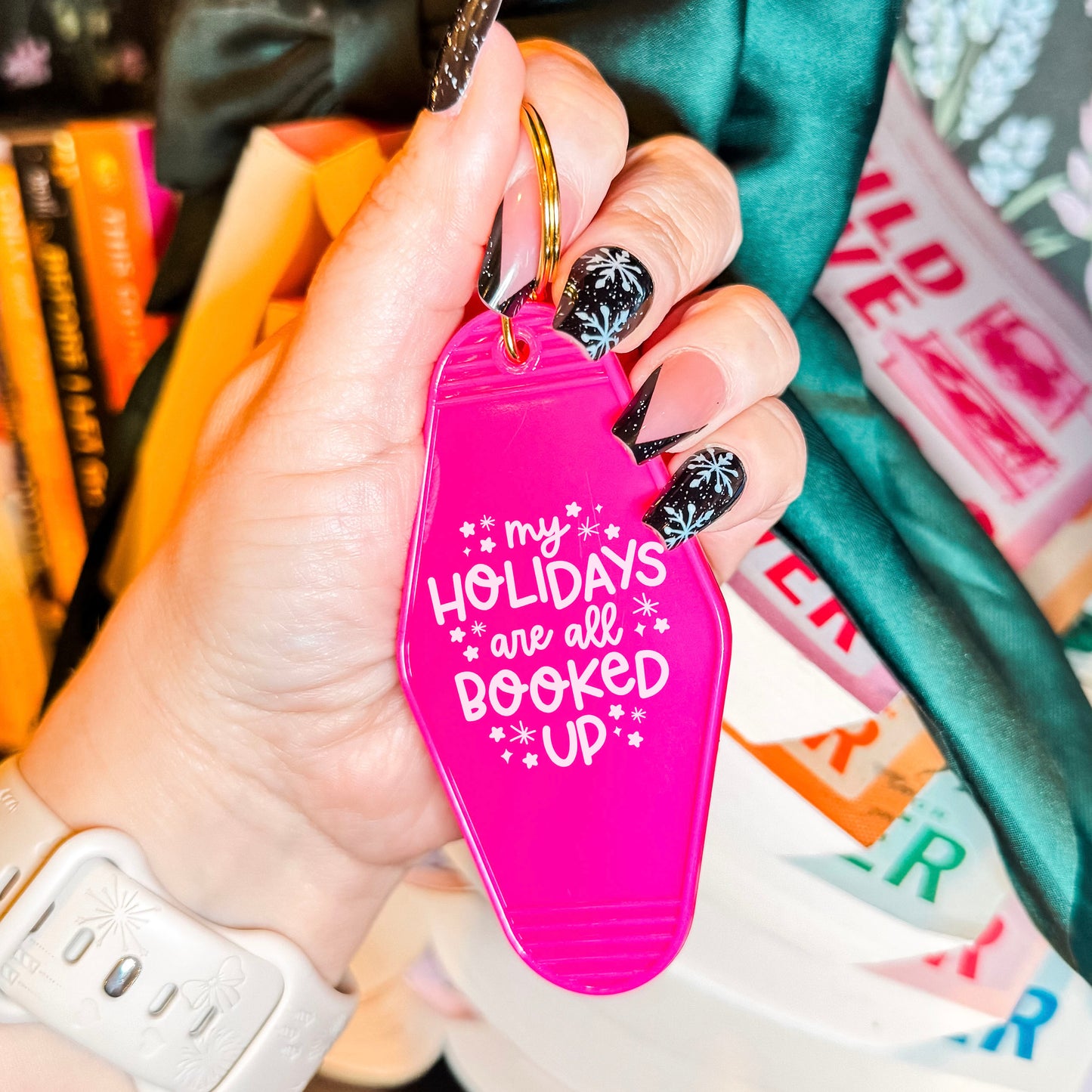 My Holidays Are All Booked Up Keychain – Festive Bookish Motel Keychain for Readers